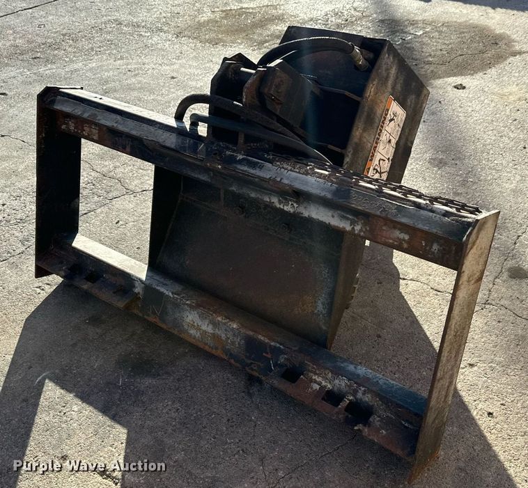 image for item LH9317 Lowe 1650E skid steer auger