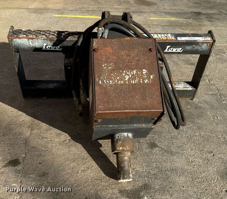 image for item LH9317 Lowe 1650E skid steer auger