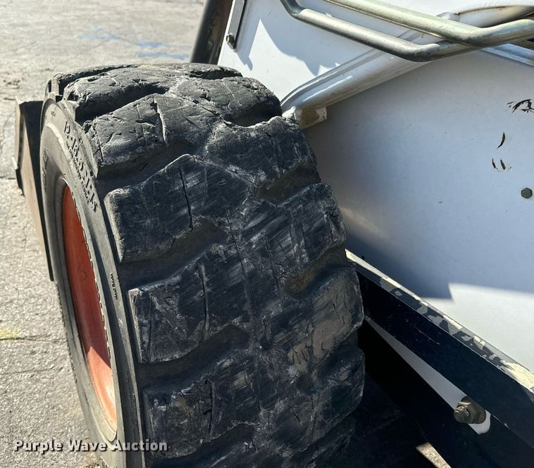 image for item LH9323 1997 Bobcat 873 C-Series skid steer loader