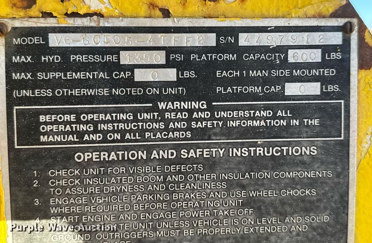 image for item LH9328 1977 International Harvester Loadstar 1700 bucket truck