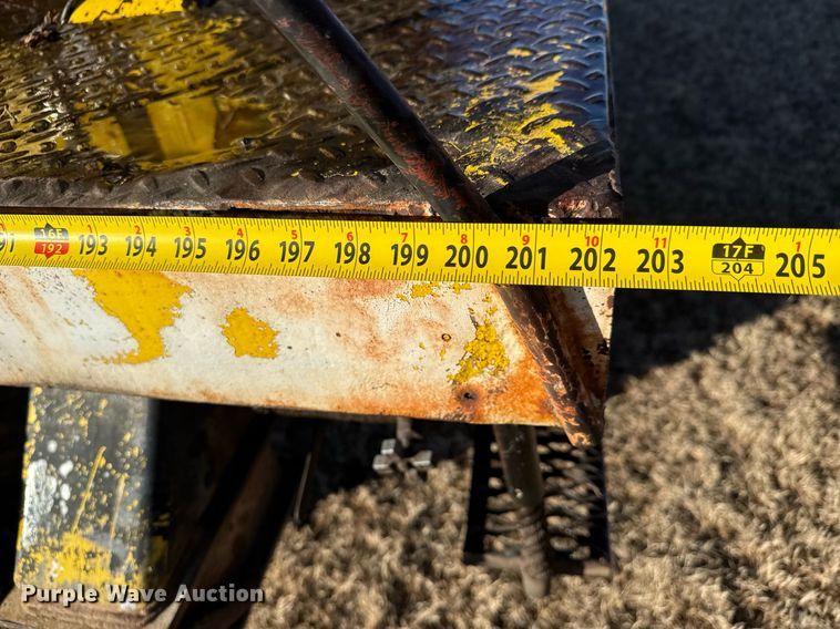 image for item LH9328 1977 International Harvester Loadstar 1700 bucket truck