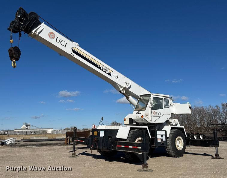 image for item LH9348 1989 P&H Century 122 crane