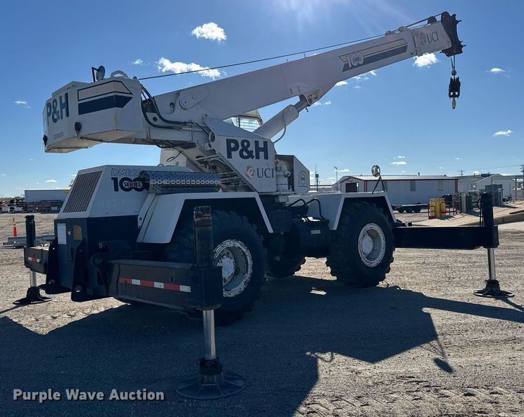 image for item LH9348 1989 P&H Century 122 crane