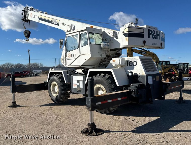 image for item LH9348 1989 P&H Century 122 crane