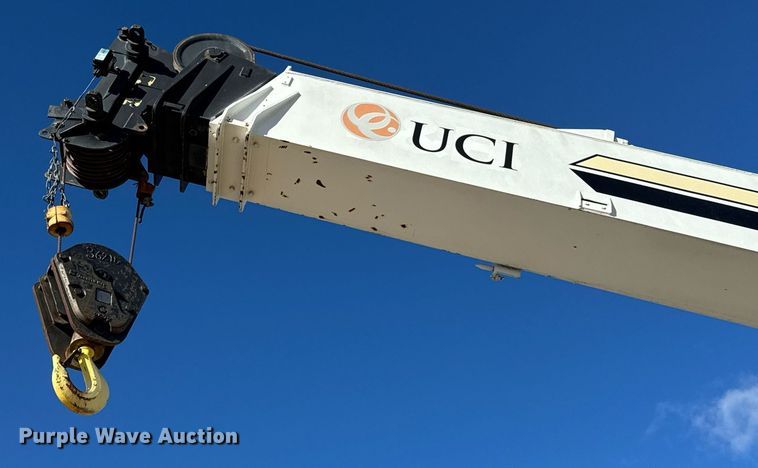 image for item LH9348 1989 P&H Century 122 crane