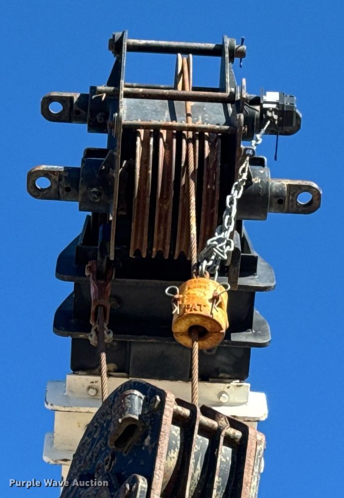 image for item LH9348 1989 P&H Century 122 crane