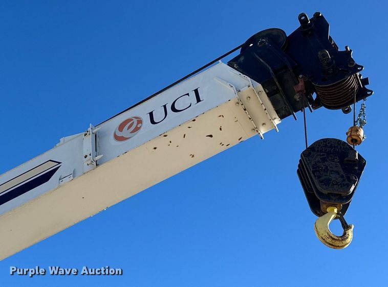 image for item LH9348 1989 P&H Century 122 crane