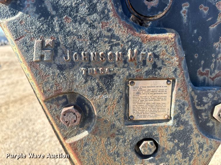 image for item LH9348 1989 P&H Century 122 crane