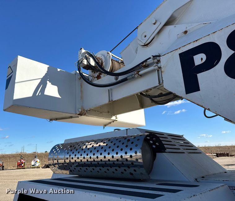 image for item LH9348 1989 P&H Century 122 crane