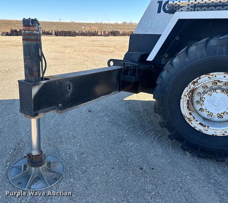 image for item LH9348 1989 P&H Century 122 crane