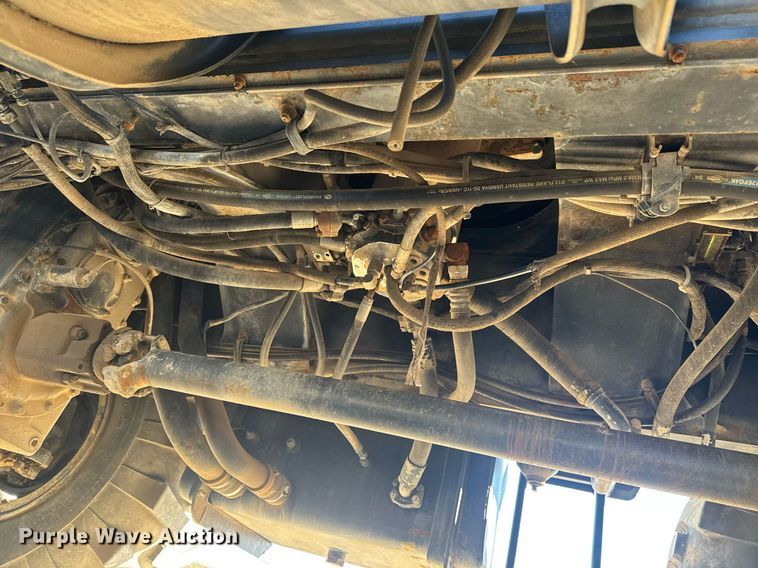 image for item LH9348 1989 P&H Century 122 crane