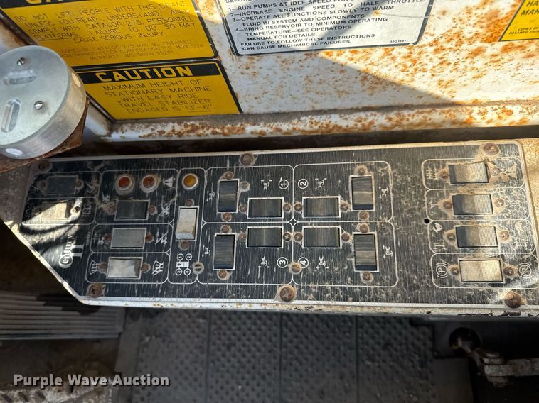 image for item LH9348 1989 P&H Century 122 crane