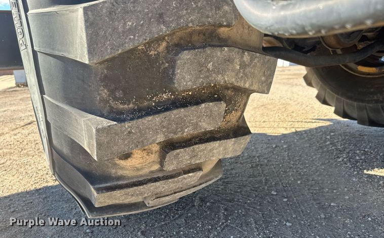 image for item LH9348 1989 P&H Century 122 crane