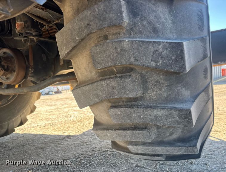 image for item LH9348 1989 P&H Century 122 crane