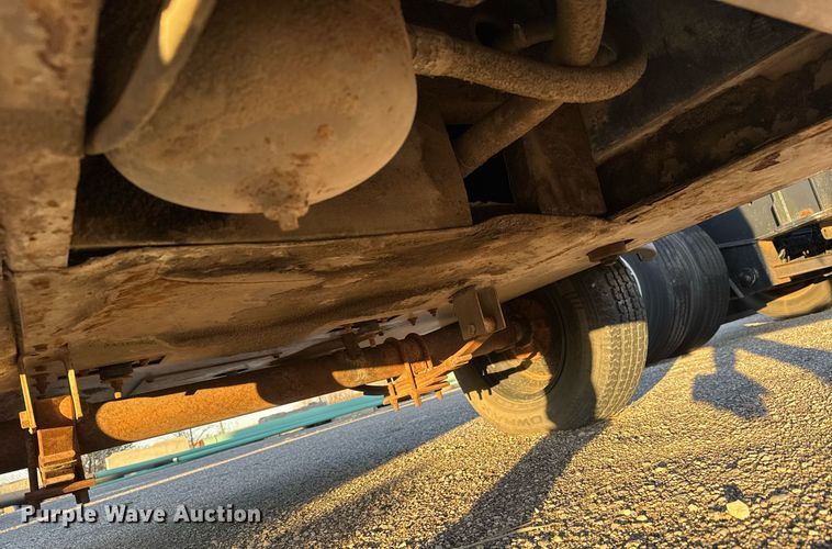 image for item LH9353 1999 CompAir LeRoi Q185DJ-E air compressor