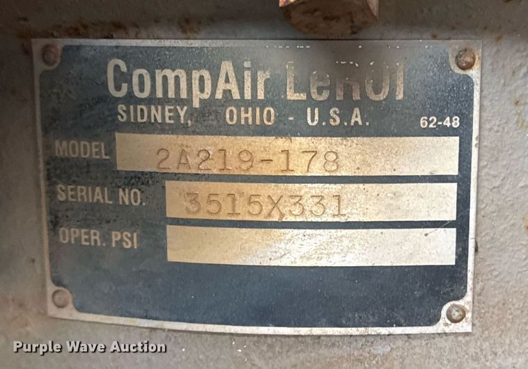 image for item LH9353 1999 CompAir LeRoi Q185DJ-E air compressor
