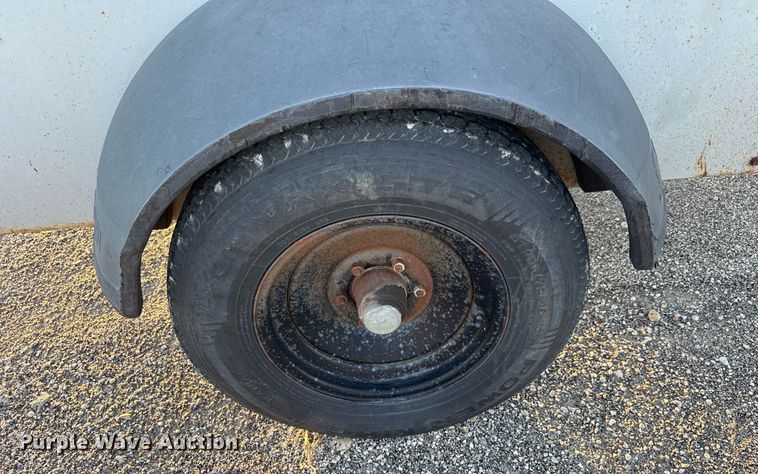 image for item LH9353 1999 CompAir LeRoi Q185DJ-E air compressor