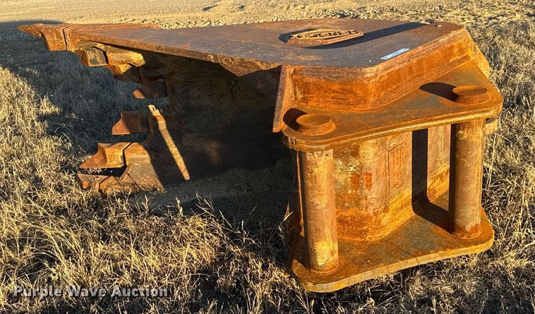 image for item LH9362 Hensley excavator bucket