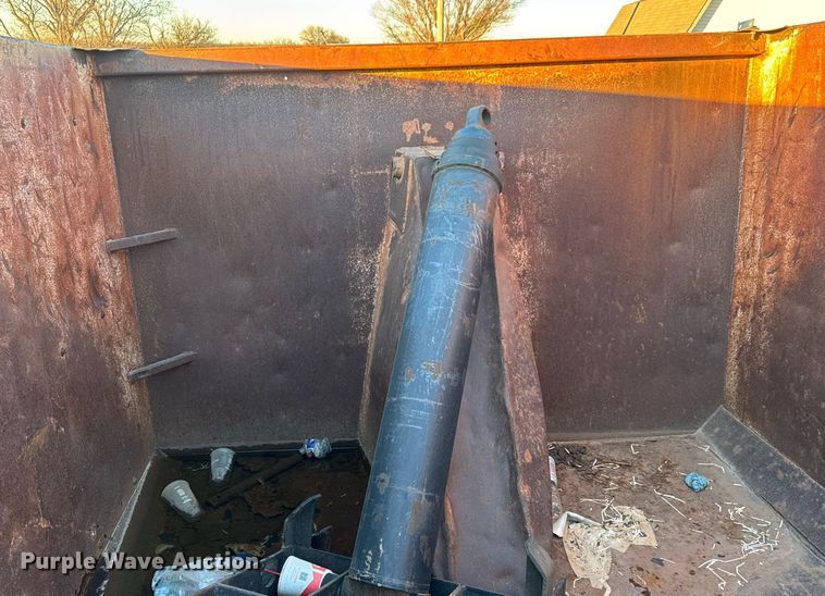 image for item LH9363 Dump bed