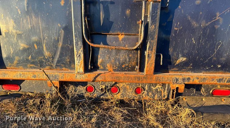 image for item LH9363 Dump bed