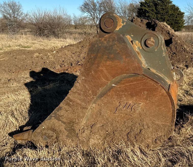 image for item LH9370 TAG excavator bucket