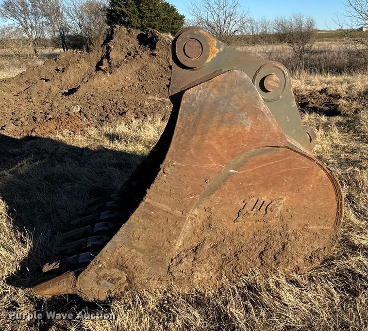 image for item LH9370 TAG excavator bucket