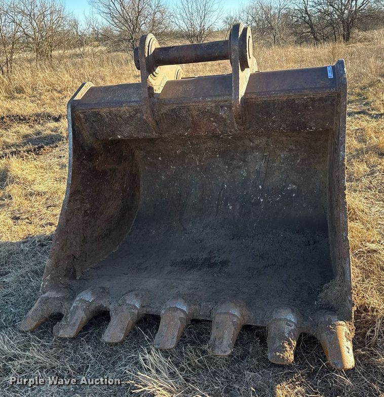 image for item LH9370 TAG excavator bucket