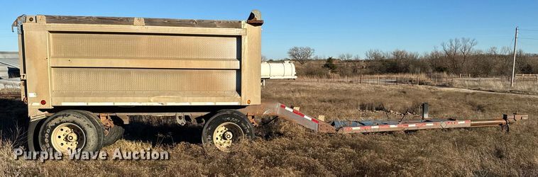 image for item LH9371 1995 Cornhusker end dump pup trailer