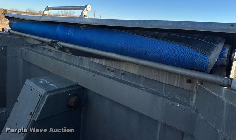 image for item LH9371 1995 Cornhusker end dump pup trailer