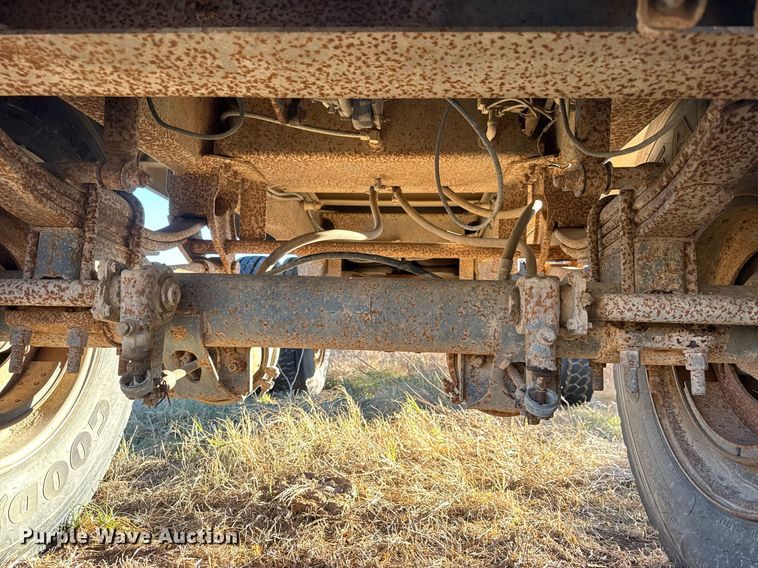 image for item LH9371 1995 Cornhusker end dump pup trailer