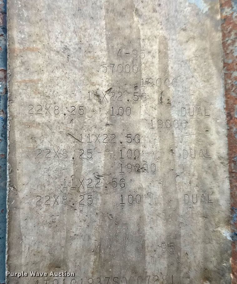 image for item LH9371 1995 Cornhusker end dump pup trailer