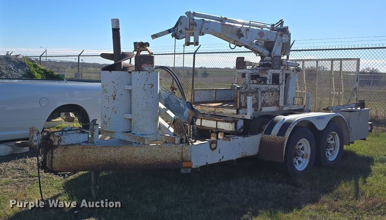 image for item LW9990 S.D.P. Inc mini digger derrick