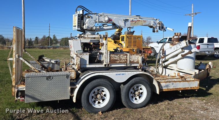 image for item LW9990 S.D.P. Inc mini digger derrick