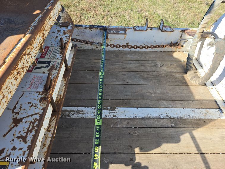 image for item LW9990 S.D.P. Inc mini digger derrick