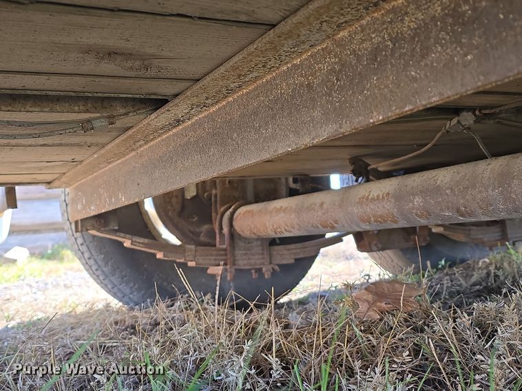 image for item LW9990 S.D.P. Inc mini digger derrick