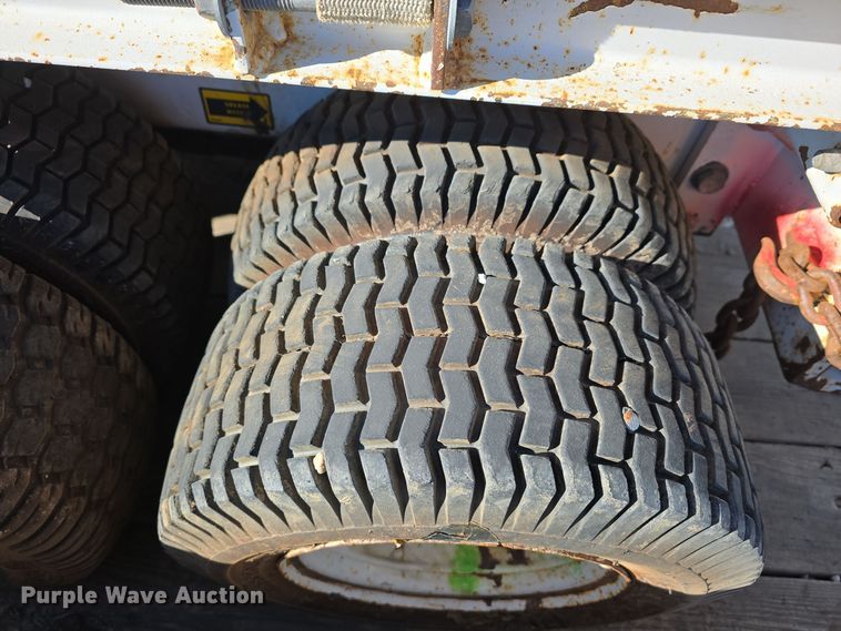 image for item LW9990 S.D.P. Inc mini digger derrick