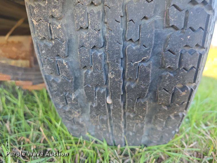 image for item LW9990 S.D.P. Inc mini digger derrick