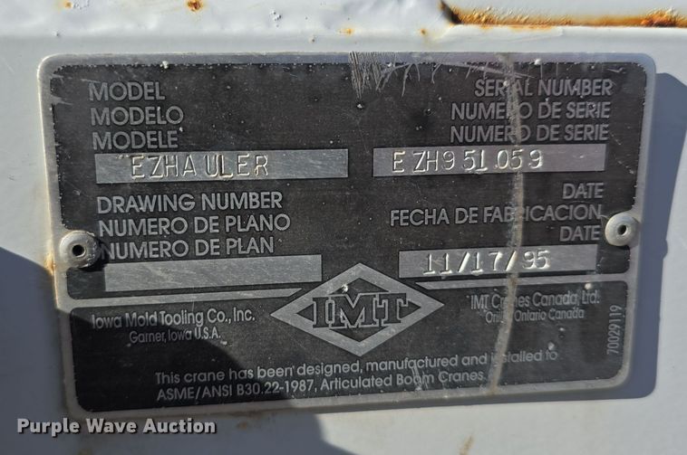 image for item LW9990 S.D.P. Inc mini digger derrick