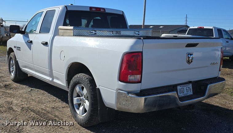 image for item LW9991 2013 Dodge Ram 1500 Quad Cab pickup truck