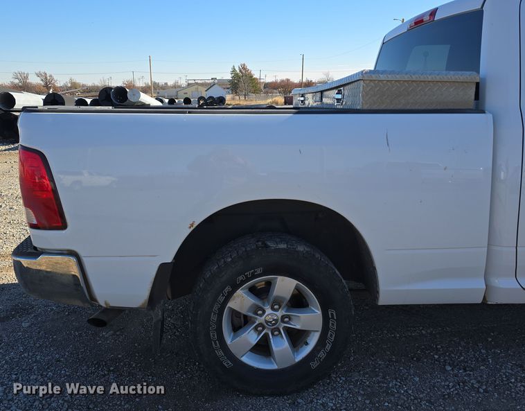 image for item LW9991 2013 Dodge Ram 1500 Quad Cab pickup truck