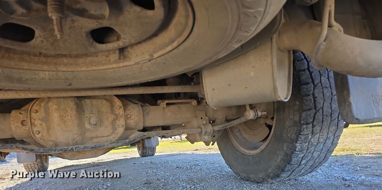 image for item LW9991 2013 Dodge Ram 1500 Quad Cab pickup truck