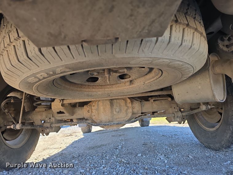 image for item LW9991 2013 Dodge Ram 1500 Quad Cab pickup truck