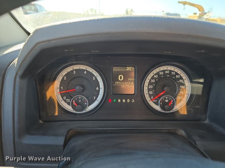 image for item LW9991 2013 Dodge Ram 1500 Quad Cab pickup truck