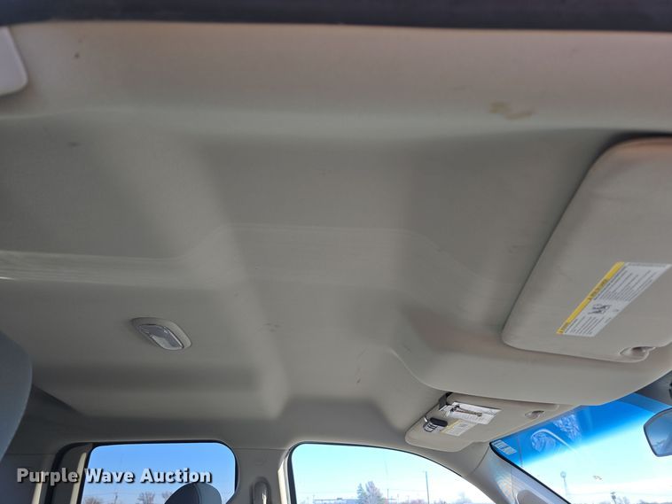 image for item LW9991 2013 Dodge Ram 1500 Quad Cab pickup truck