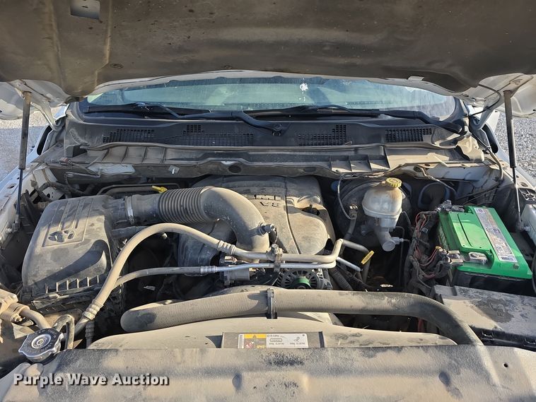 image for item LW9991 2013 Dodge Ram 1500 Quad Cab pickup truck