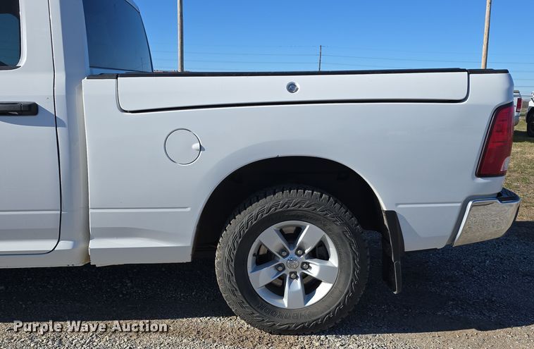 image for item LW9992 2013 Dodge Ram 1500 Quad Cab pickup truck