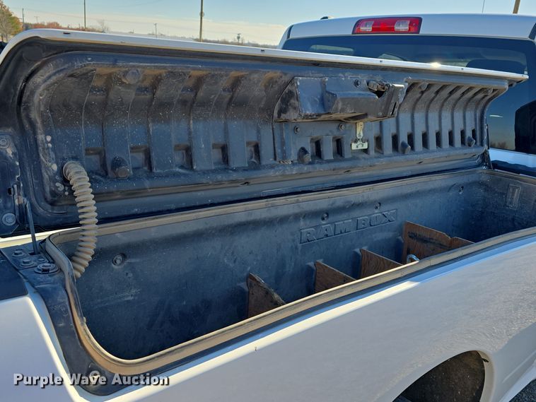 image for item LW9992 2013 Dodge Ram 1500 Quad Cab pickup truck