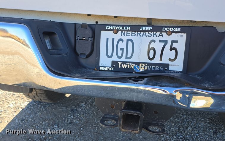 image for item LW9992 2013 Dodge Ram 1500 Quad Cab pickup truck