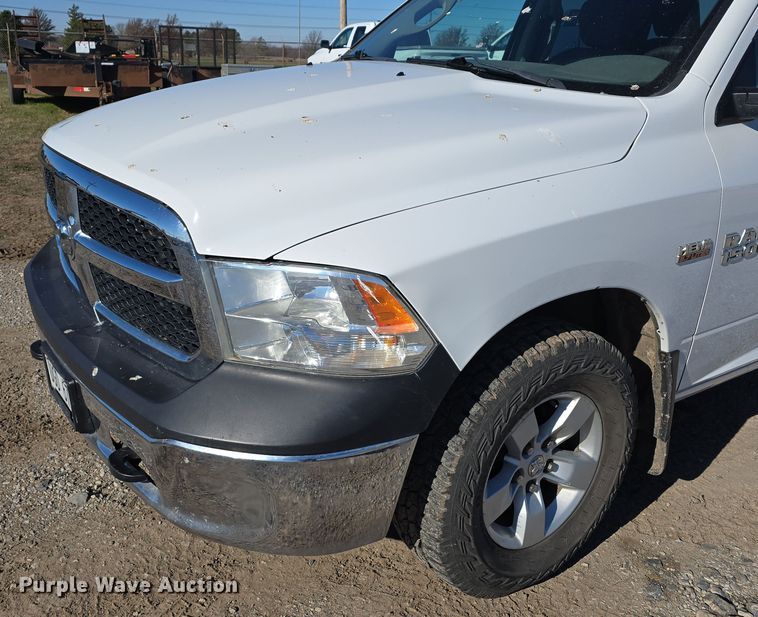 image for item LW9992 2013 Dodge Ram 1500 Quad Cab pickup truck