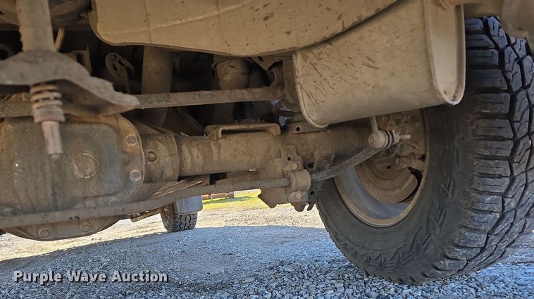 image for item LW9992 2013 Dodge Ram 1500 Quad Cab pickup truck